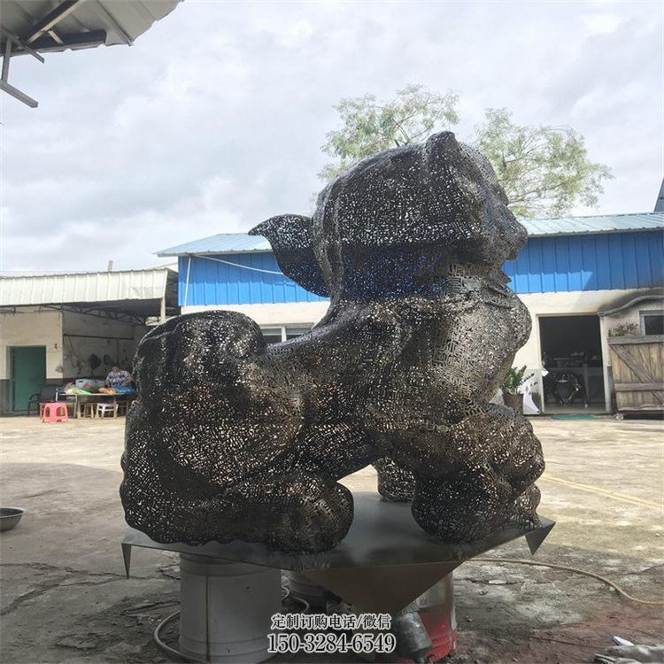 景区狮子雕塑供给,编织工艺雕塑,钢丝狮子雕塑制作 景区狮子雕塑供给,编织工艺雕塑,钢丝狮子雕塑制作